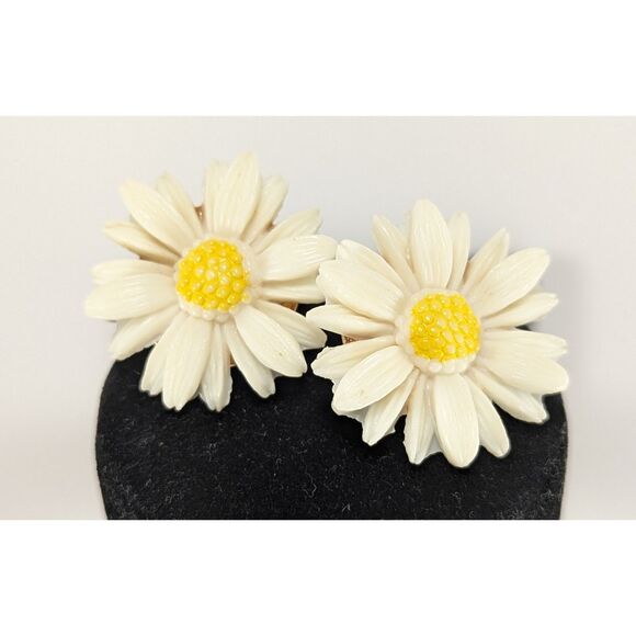 Daisy Clip On Earrings Vintage Sarah Coventry - Picture 4 of 7